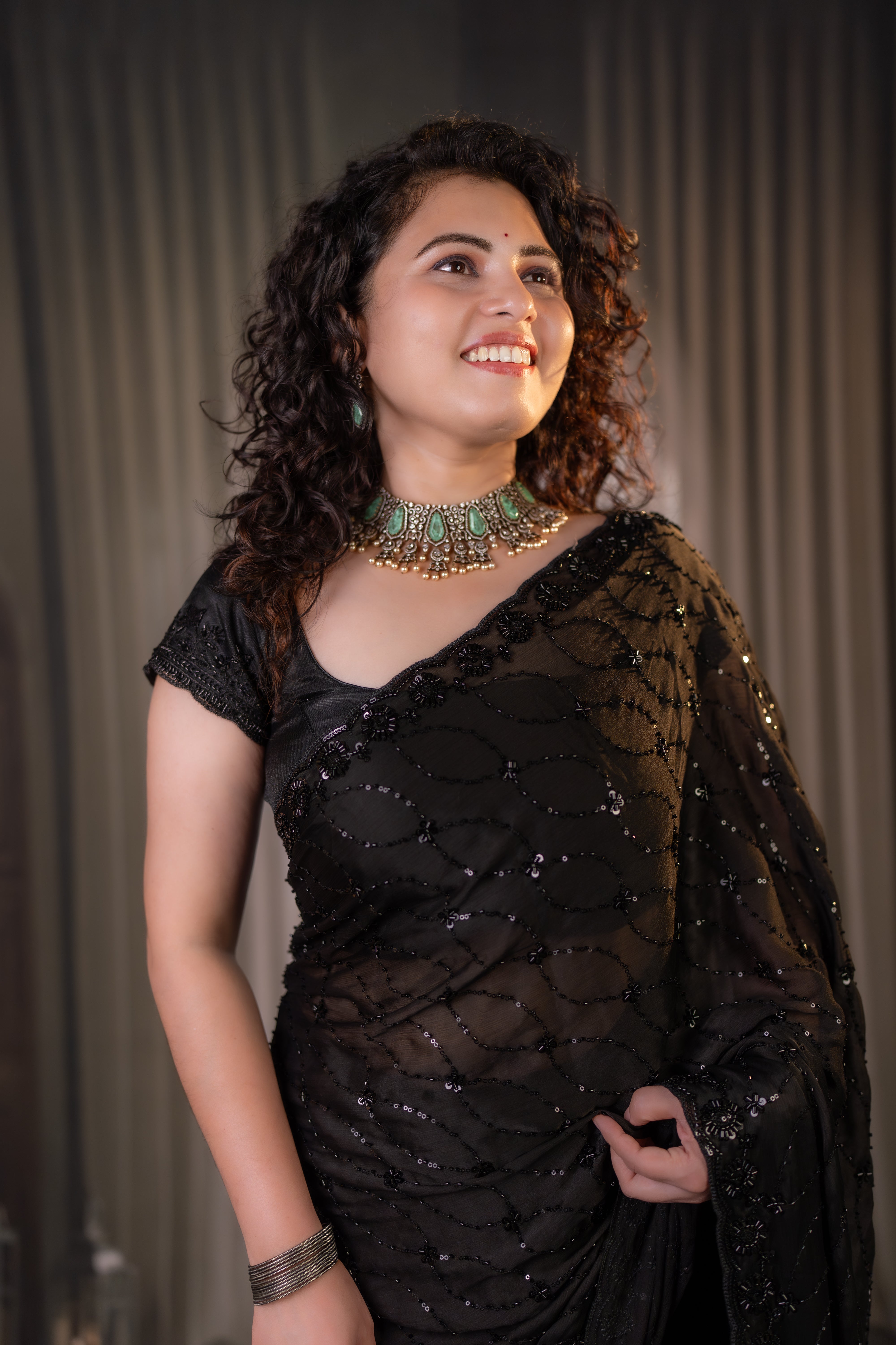 Black Beauty – Satin Chiffon Designer Saree