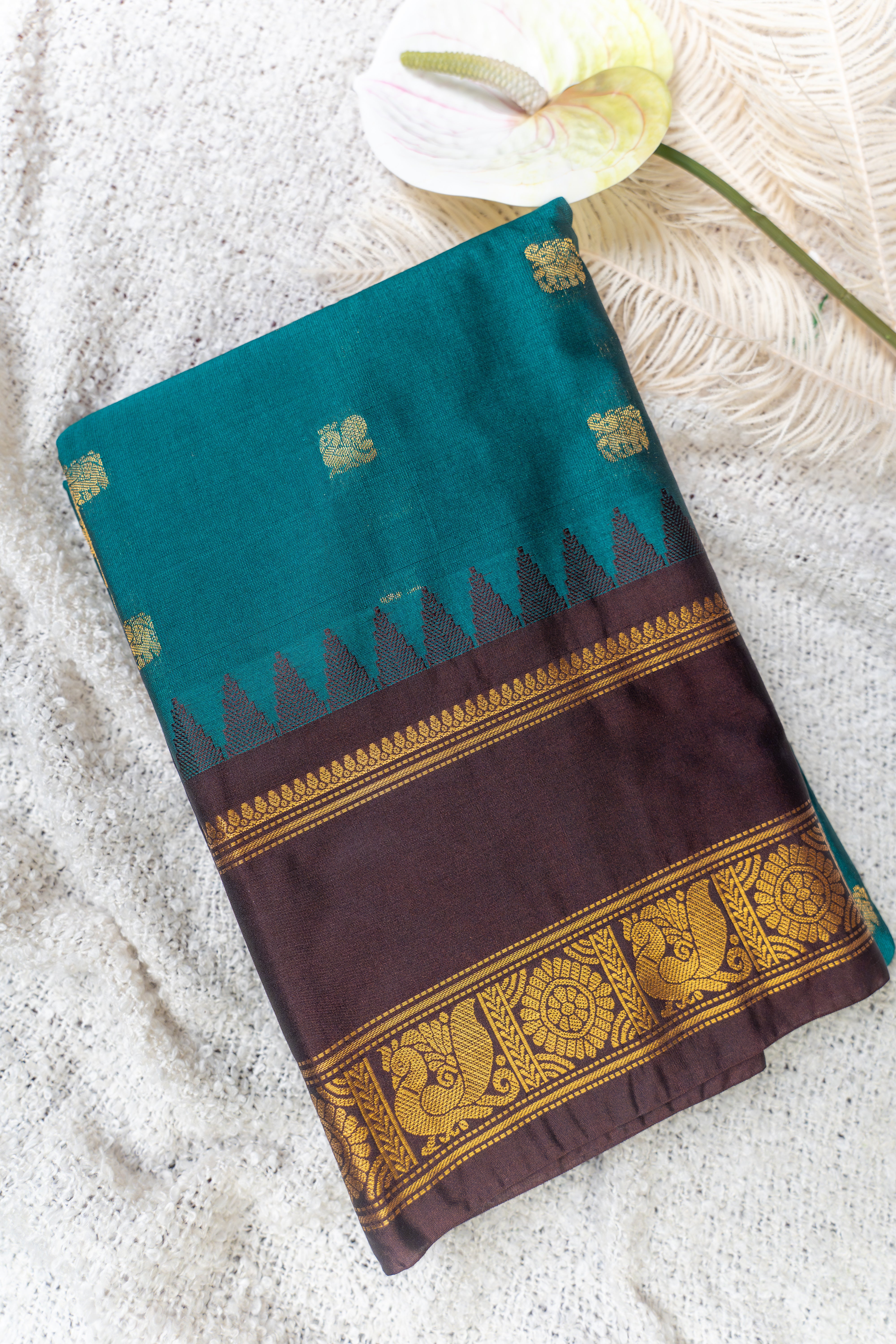 Classic Semi Gadwal Saree Collection- Green