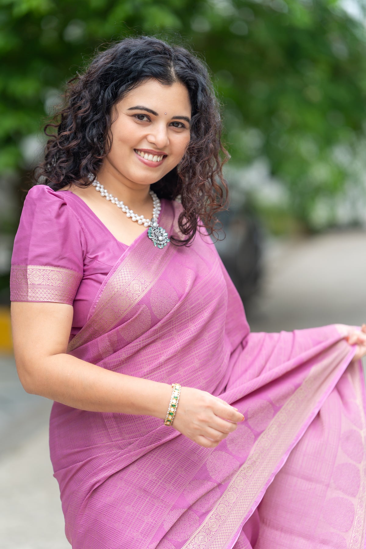 Mysore Crepe Silk Saree – Elegant Zari Collection